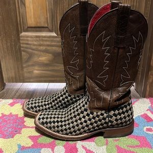 Macie Bean size 9 women’s boots